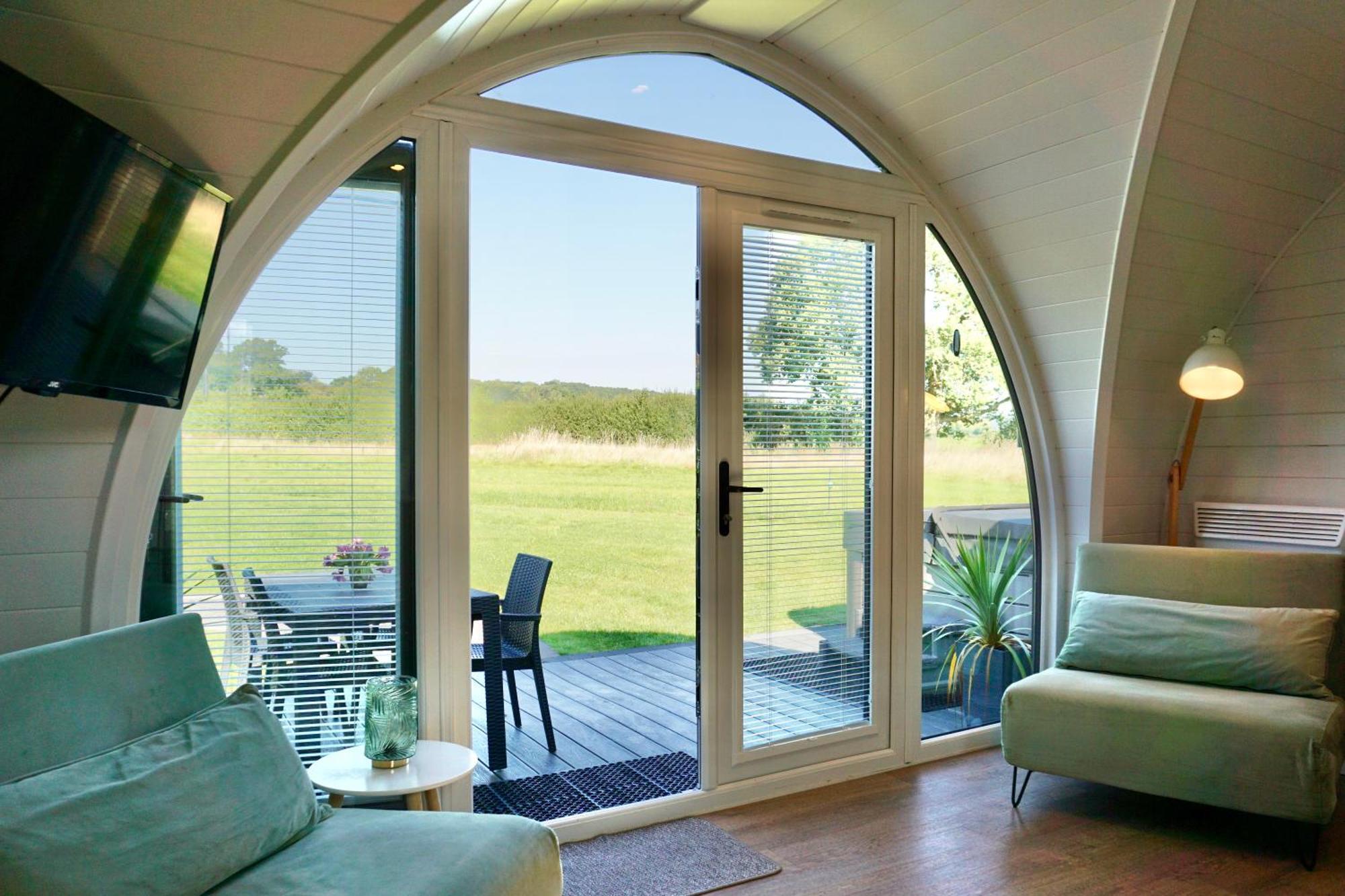 Вилла Eastridge Glamping Шрусбери Экстерьер фото